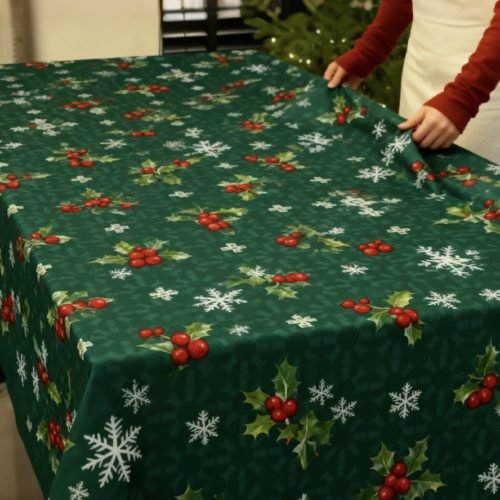 Christmas Tablecloth Set with Free Festive Table Ornaments
